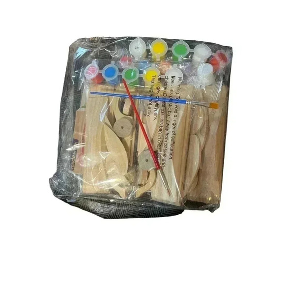 Made By Me Build & Paint 3 Wooden Race Cars DIY Kit Multicolor - New - Picture 4 of 4